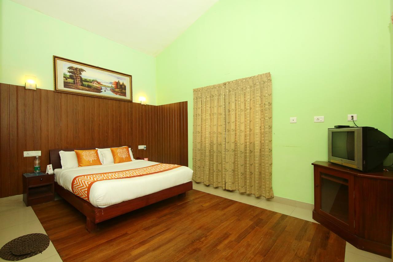 Oyo 4651 Woodpecker Resort Munnar Exterior photo