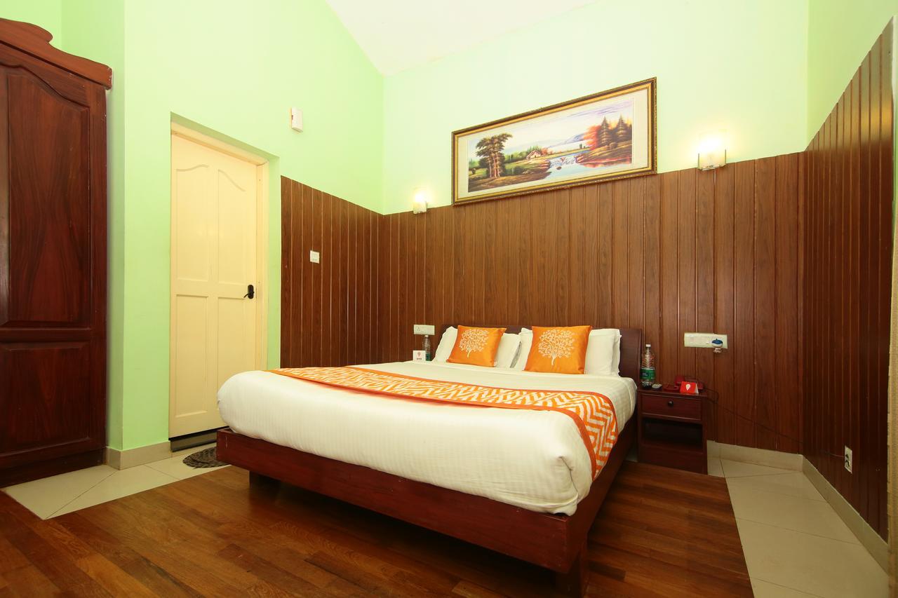 Oyo 4651 Woodpecker Resort Munnar Exterior photo